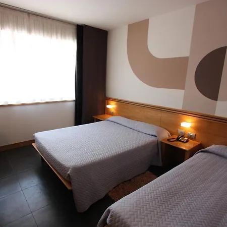 Hotel Europa 4*