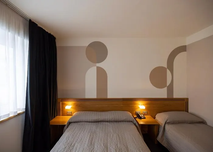 Europa Hotel 4*